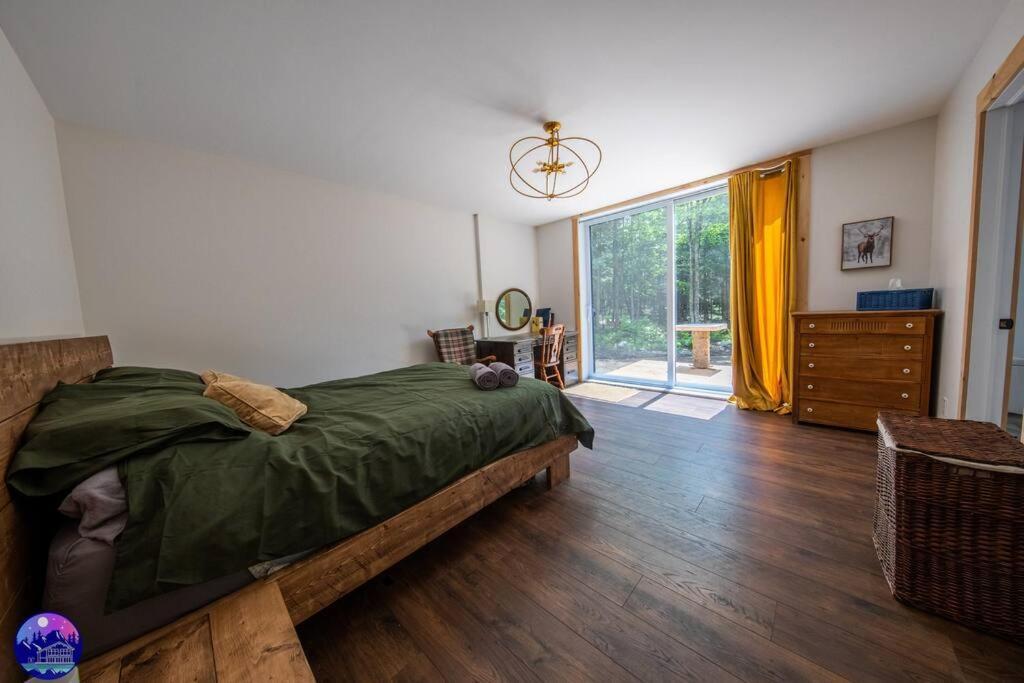 Chalet Deschamps- Spa- Chien Accepte- Nature- Estrie Mansonville Ngoại thất bức ảnh